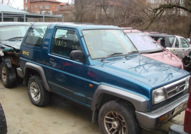 Daihatsu Feroza 1.6 16V, снимка 2 - Автомобили и джипове - 46834385