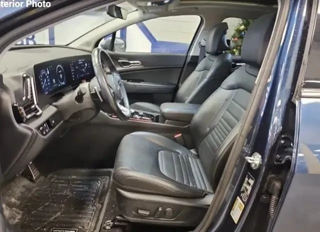 Kia Sportage / SX AWD / Hybrid / ПАНОРАМА / 360  / CARFAX , снимка 3 - Автомобили и джипове - 53338234