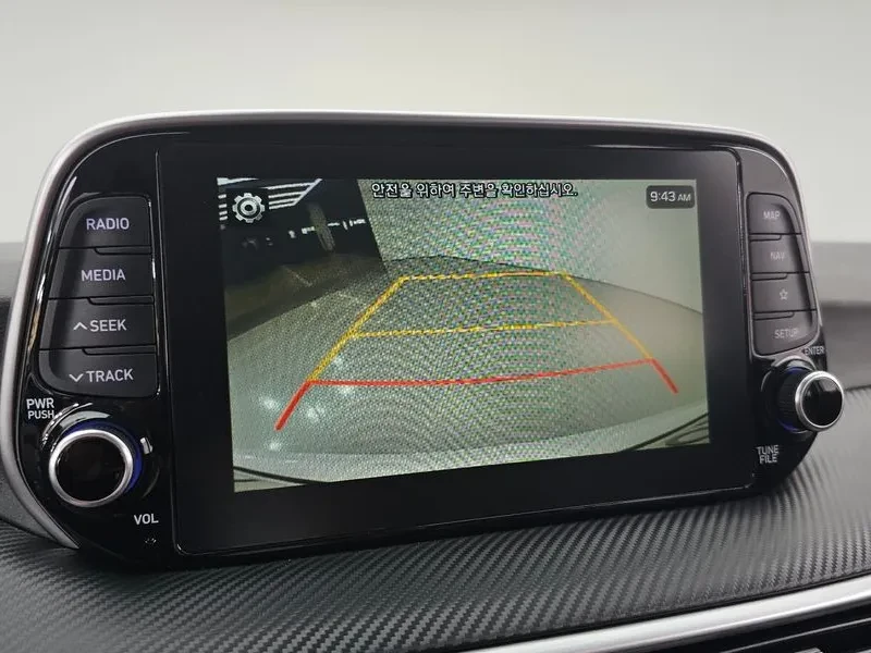 Hyundai Tucson Diesel 2.0 2Wd Smart, снимка 15 - Автомобили и джипове - 56220789