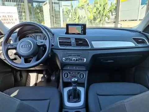 Audi Q3 2, 0TDI-150k.c/НАВИГАЦИЯ/РЪЧНИ СКОРОСТИ/ТОП!!!, снимка 7 - Автомобили и джипове - 56227605