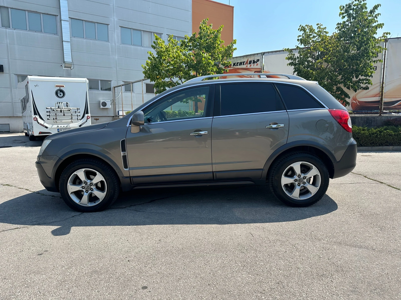 Opel Antara 2.0d 150 к.с. - изображение 2