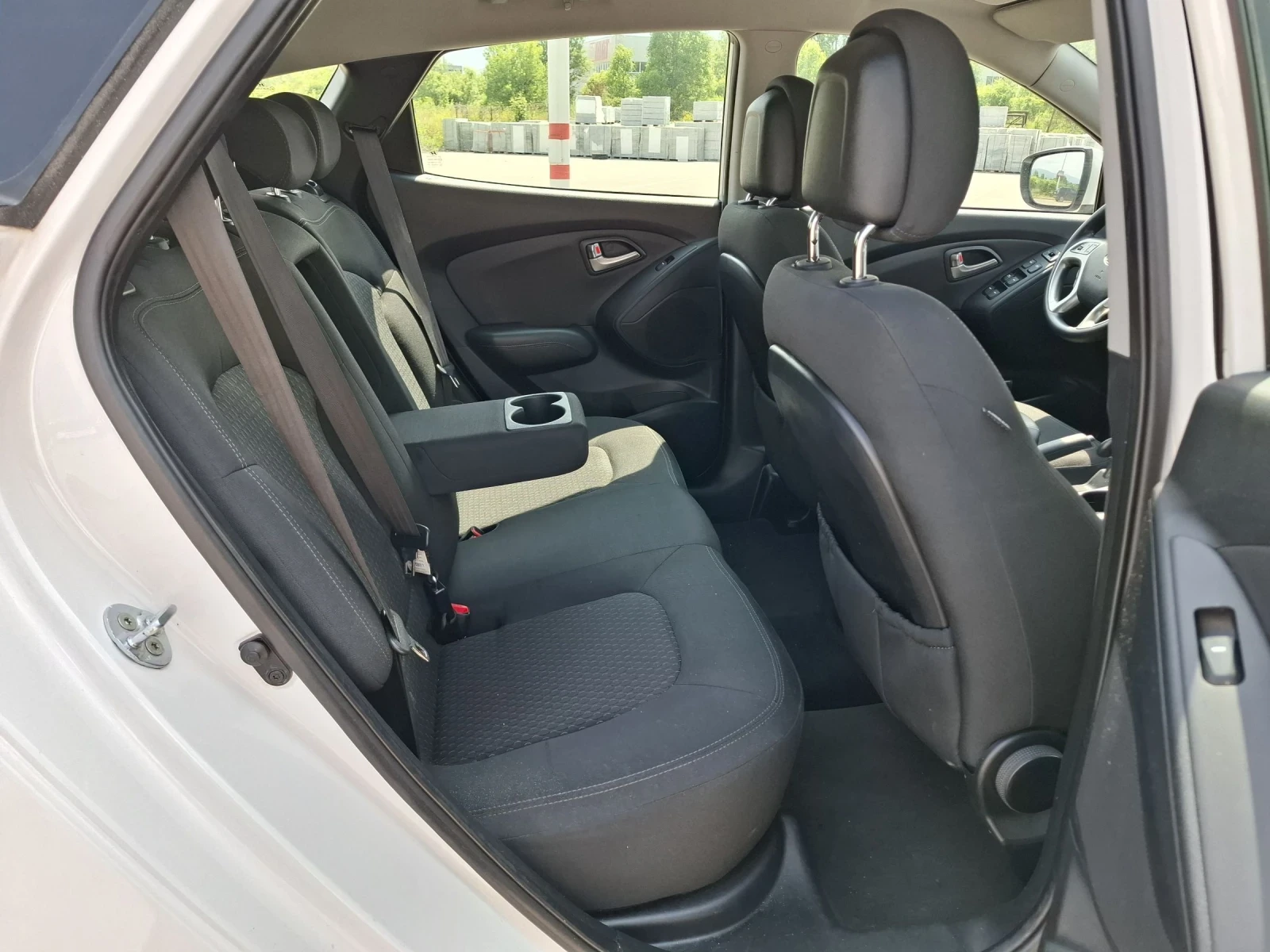 Hyundai IX35 2.0 4x4 | Mobile.bg   15