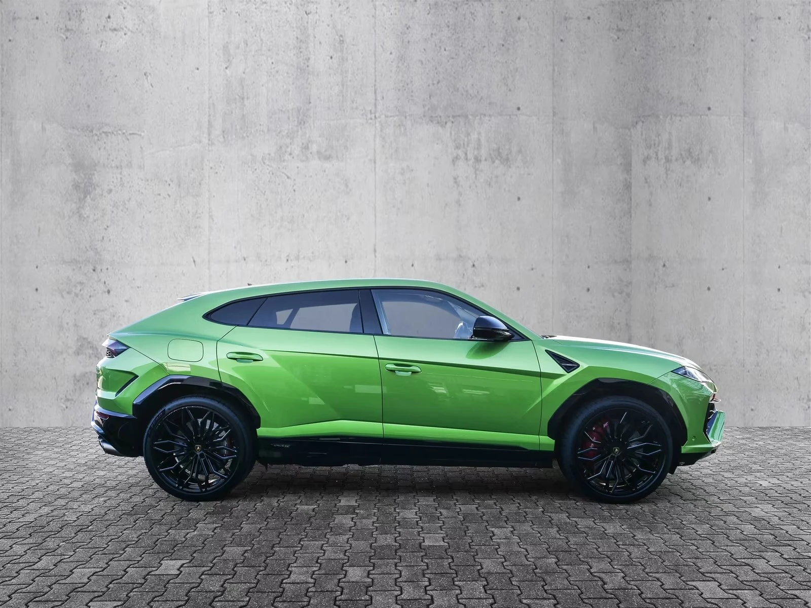 Lamborghini Urus SE* Carbon* HuD* B&O, снимка 2 - Автомобили и джипове - 54994099
