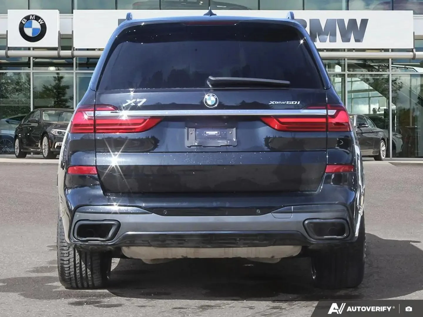 BMW X7 * xDrive50i* BOWERS&WILKINS* LASER* 360* МАСАЖИ* T, снимка 5 - Автомобили и джипове - 55223843