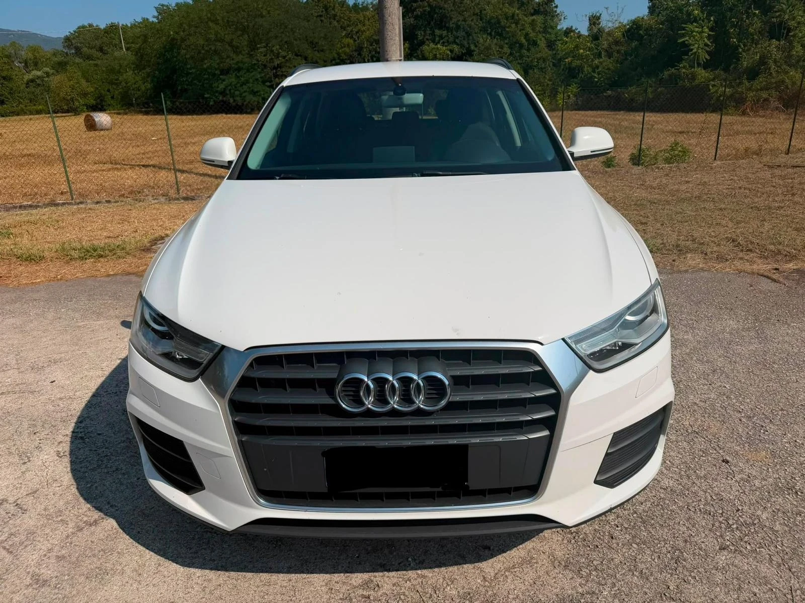 Audi Q3 2, 0TDI-150k.c/НАВИГАЦИЯ/РЪЧНИ СКОРОСТИ/ТОП!!!, снимка 2 - Автомобили и джипове - 56227605