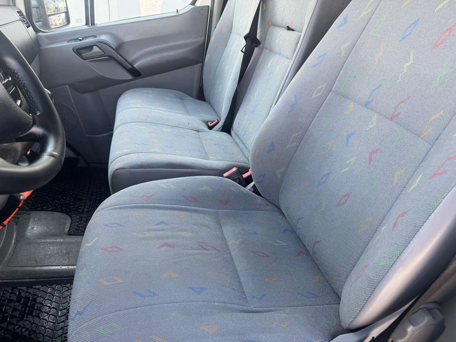 VW Crafter Б кат.KLIMA 4.30м, снимка 7 - Бусове и автобуси - 53816657