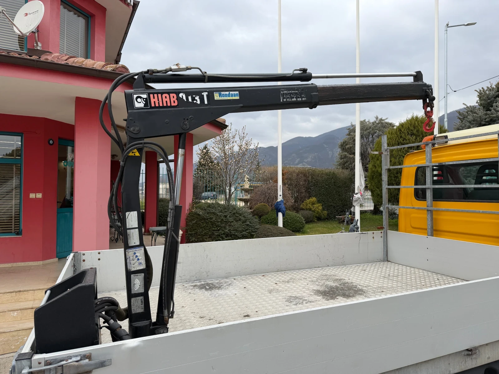 Iveco Daily 35C10* 2.3HPI* Кран HIAB, снимка 10 - Бусове и автобуси - 53902192