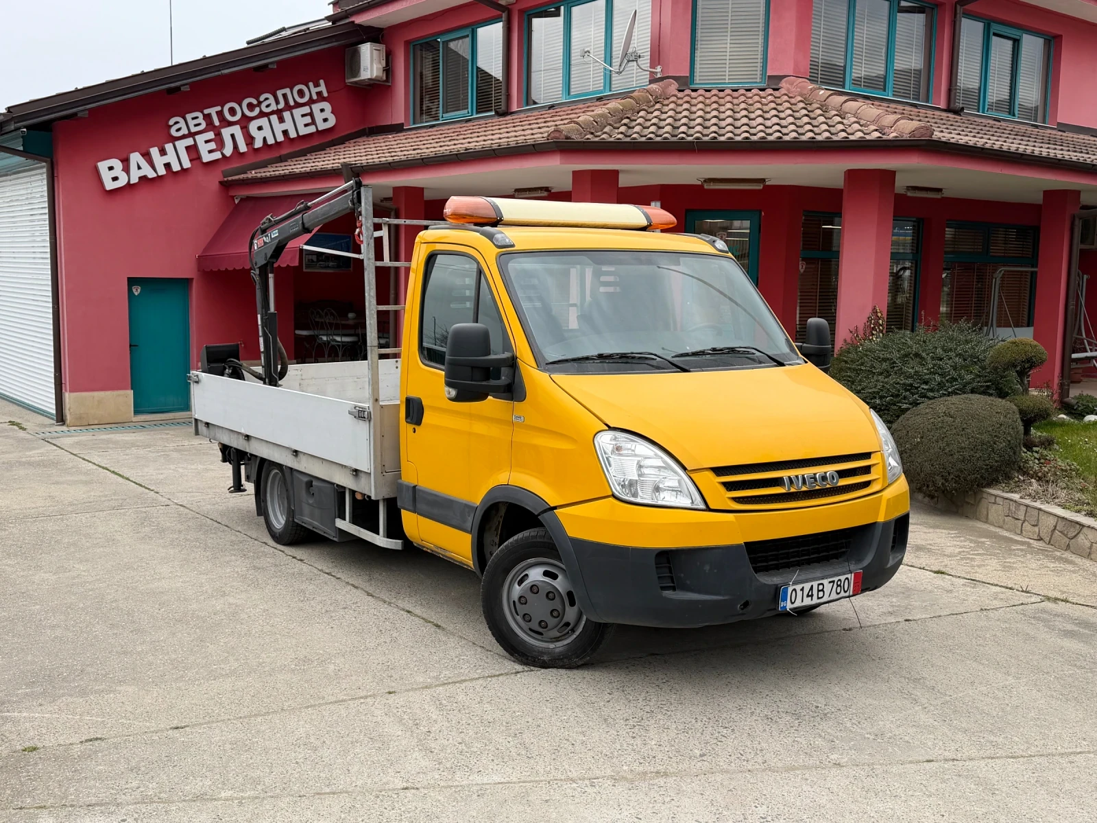 Iveco Daily 35C10* 2.3HPI* Кран HIAB, снимка 15 - Бусове и автобуси - 53902192