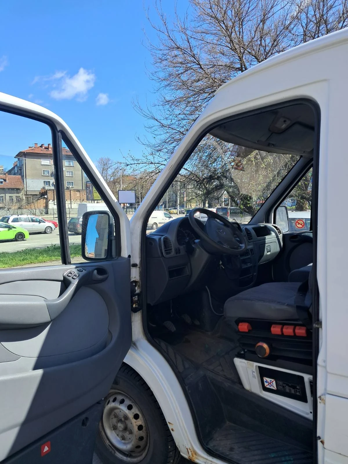 Mercedes-Benz Sprinter 216 CDI, снимка 13 - Бусове и автобуси - 54214084