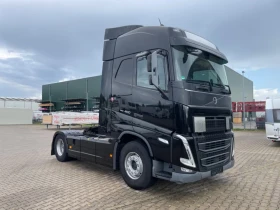 Volvo Fh 460 I-Save Globetrotter ACC I-Park Cool Retarder Е, снимка 2