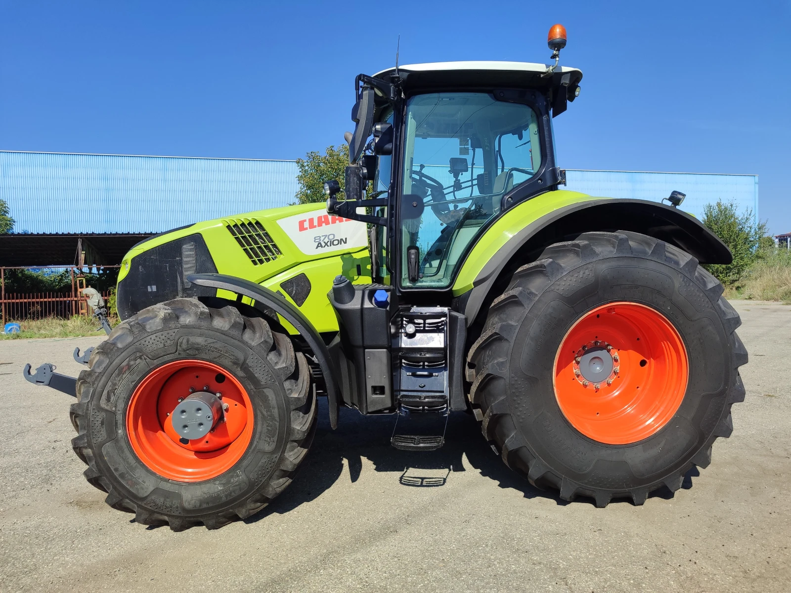 Трактор Claas AXION 870-разпродажба - изображение 7