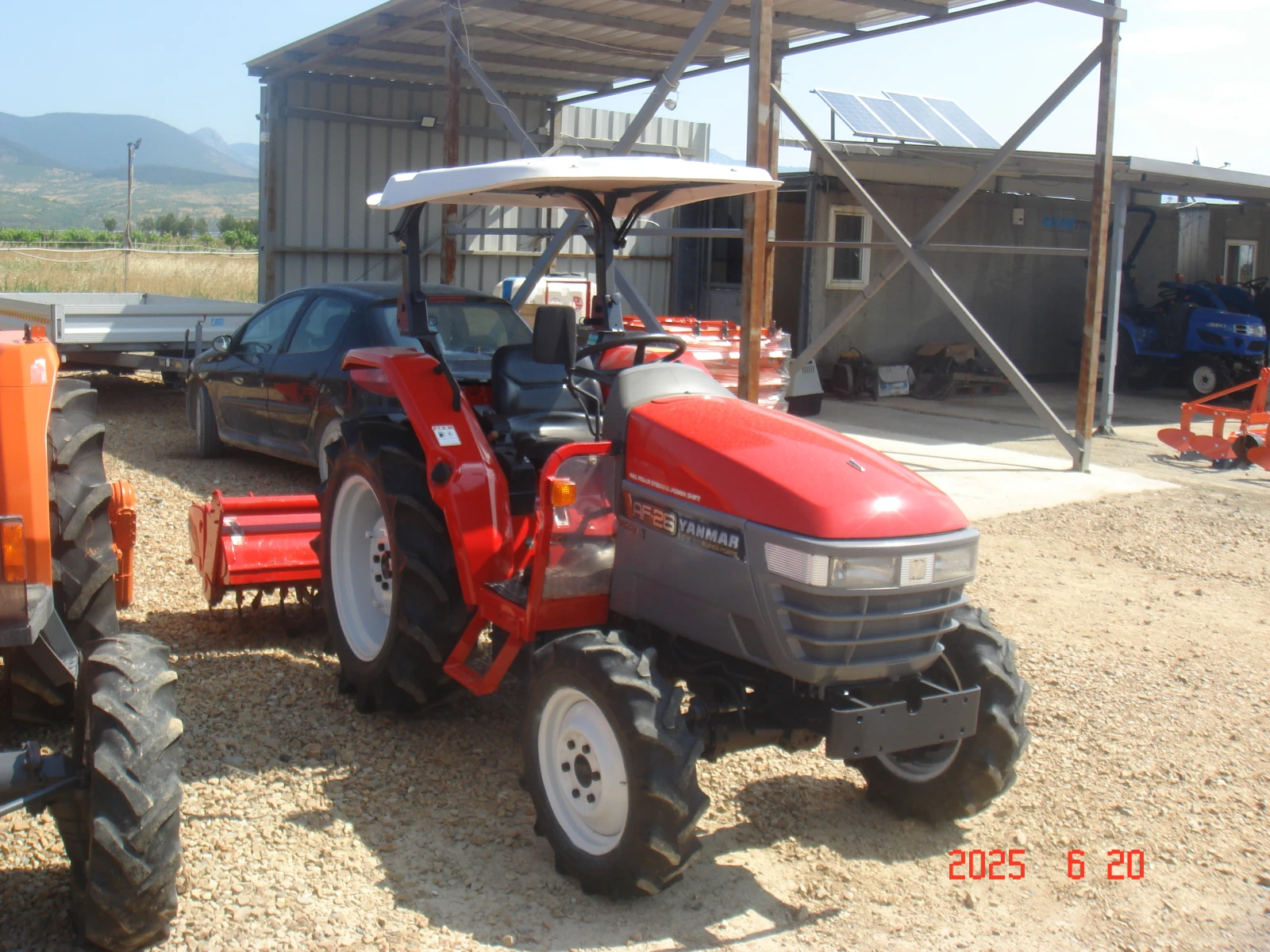 Трактор Kubota СКАЙТРАК - изображение 2