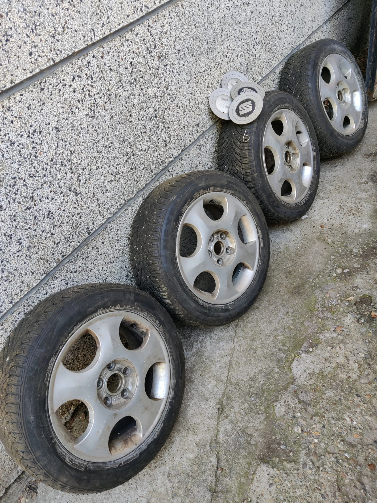 ���� � ������ 205/55R16 �� Seat Alhambra | Mobile.bg � ����������� 1