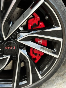 VW Golf GTI PANO HUD Akrapovic, снимка 10