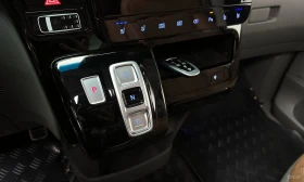 Hyundai Staria 4WD Lounge 9-Seater, снимка 11