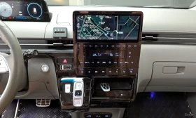 Hyundai Staria 4WD Lounge 9-Seater, снимка 9