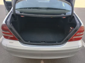 Mercedes-Benz C 220, снимка 8