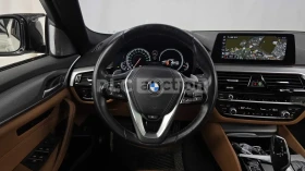 BMW 530 XDRIVE M SPORT + HEAD UP/360/PANO/FULL, снимка 11
