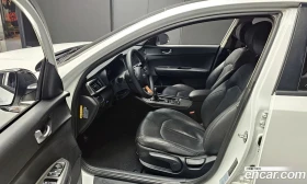 Kia K5 2.0 Luxury, снимка 10