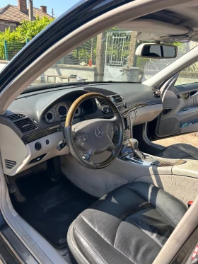 Mercedes-Benz E 500, снимка 13