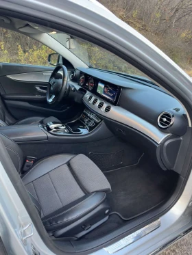 Mercedes-Benz E 220  W213 4-Matic, снимка 14