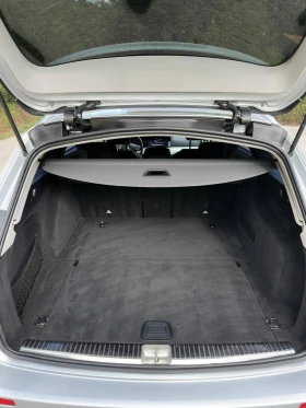 Mercedes-Benz E 220  W213 4-Matic, снимка 16