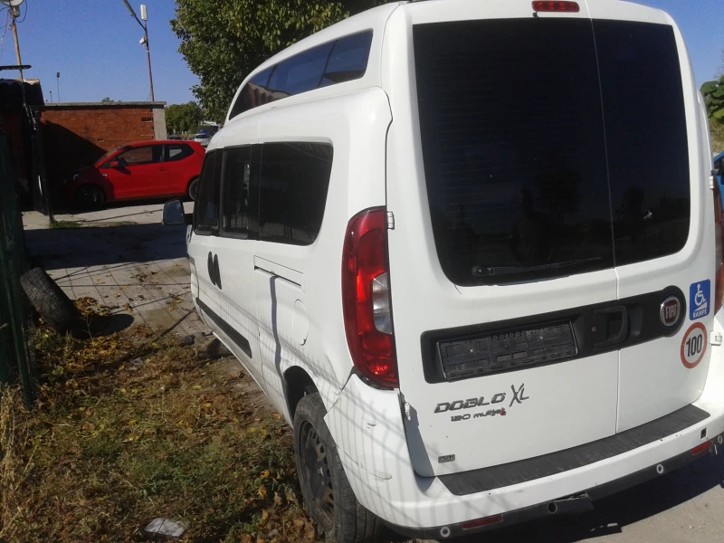 Fiat Doblo 1.6д, снимка 10 - Автомобили и джипове - 47604641