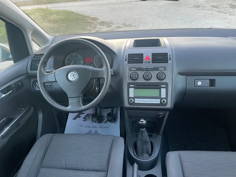 VW Touran 1.9TDI-ITALIA, снимка 6 - Автомобили и джипове - 47613226