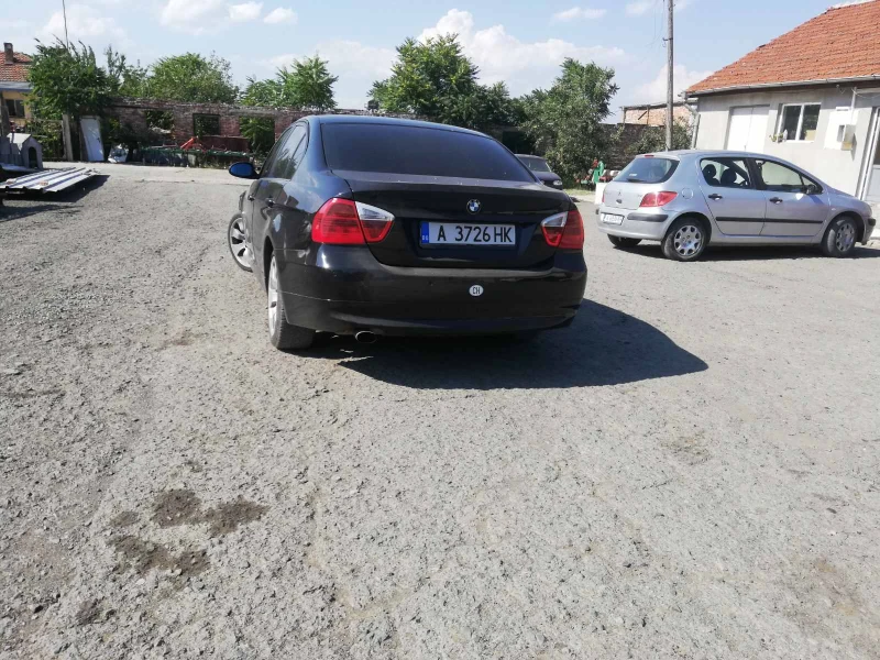 BMW 320, снимка 8 - Автомобили и джипове - 48180224