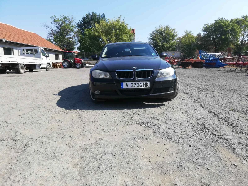 BMW 320, снимка 11 - Автомобили и джипове - 48180224