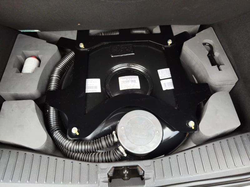 Ford C-max 1, 6i  LPG BRC, снимка 16 - Автомобили и джипове - 51452652