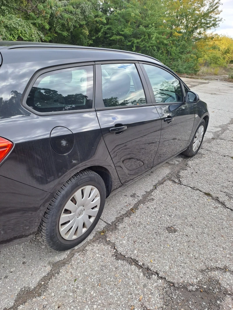 Opel Astra 1.7 L, снимка 2 - Автомобили и джипове - 52051270
