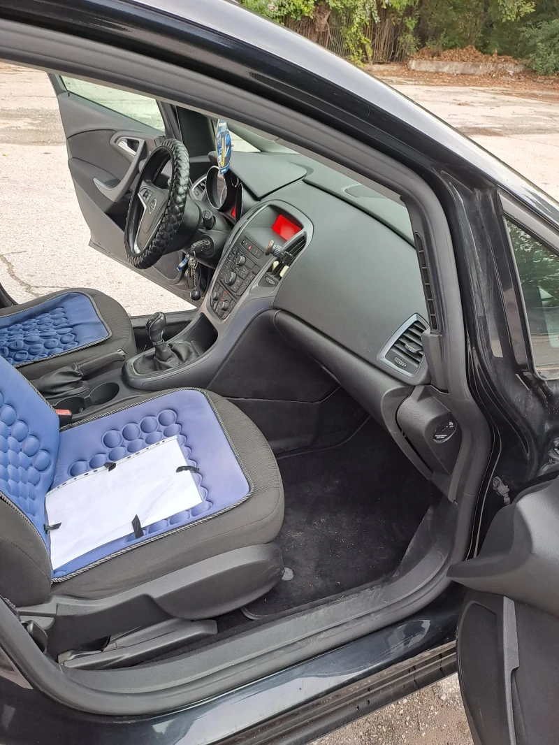 Opel Astra 1.7 L, снимка 5 - Автомобили и джипове - 52051270