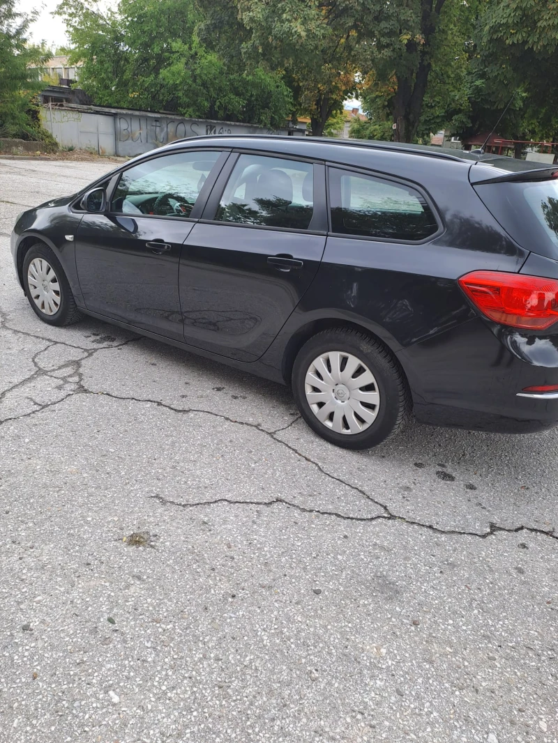 Opel Astra 1.7 L, снимка 3 - Автомобили и джипове - 52051270