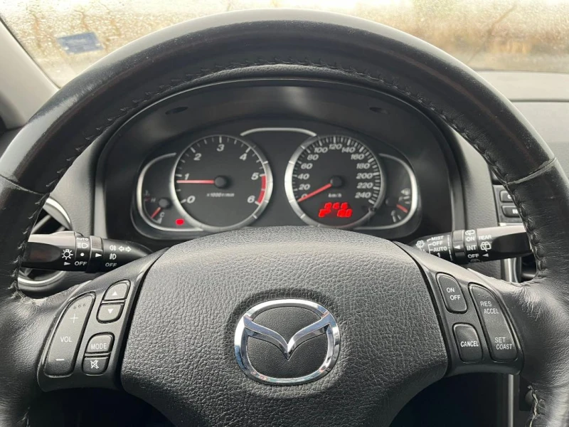 Mazda 6 Sport Wagon New Face 2.0 ТД 143 KC ПЕРФЕКТНА, снимка 16 - Автомобили и джипове - 52342747