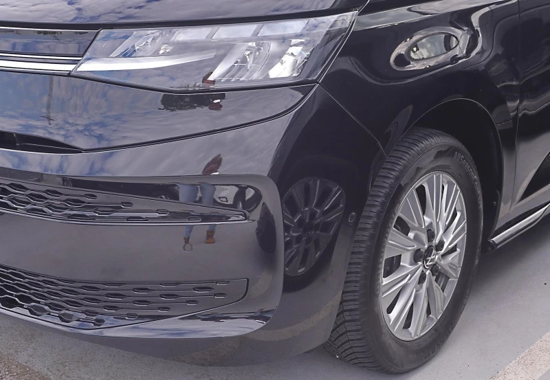 VW Multivan T7 2.0 TDI LONG LIFE CAMERA LED 7МЕСТЕН, снимка 4 - Автомобили и джипове - 52713639