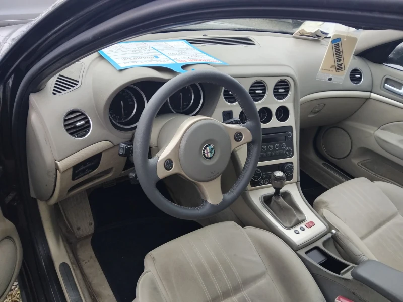 Alfa Romeo 159 1.9JTDm150ксА/С, снимка 17 - Автомобили и джипове - 52857931