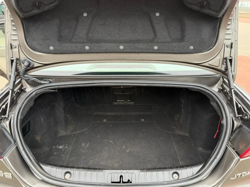 Alfa Romeo 159 1.9JTDm150ксА/С, снимка 5 - Автомобили и джипове - 52857931