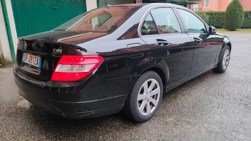Mercedes-Benz C 220 * 206000км* СЕРВИЗНА ИСТОРИЯ* 646* , снимка 3 - Автомобили и джипове - 53359034