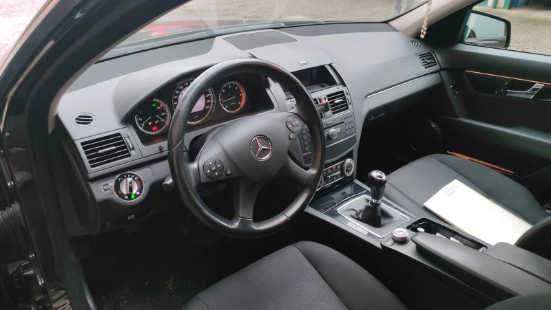 Mercedes-Benz C 220 * 206000км* СЕРВИЗНА ИСТОРИЯ* 646* , снимка 7 - Автомобили и джипове - 53359034