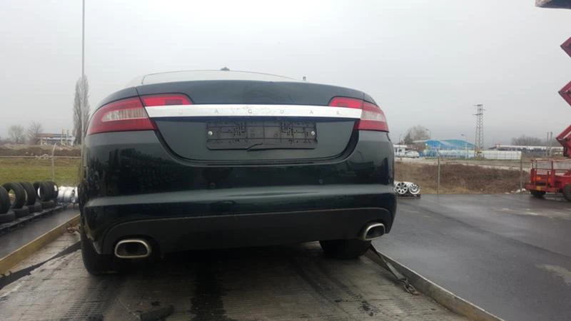 Jaguar Xf 2.7HDI-НА ЧАСТИ, снимка 4 - Автомобили и джипове - 13676342