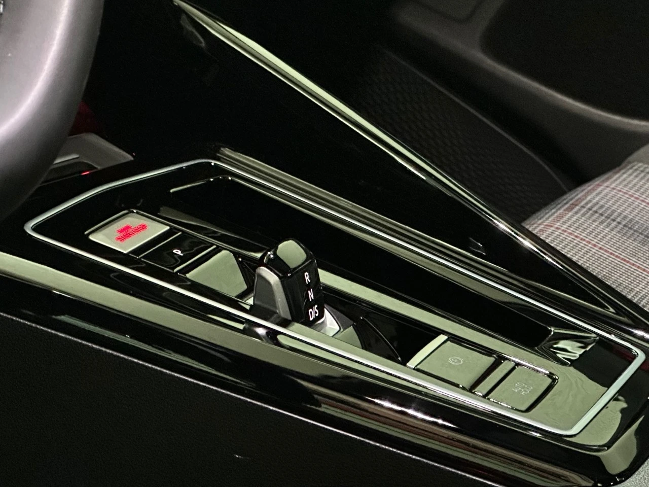 VW Golf GTI PANO HUD Akrapovic | Mobile.bg � ����������� 12