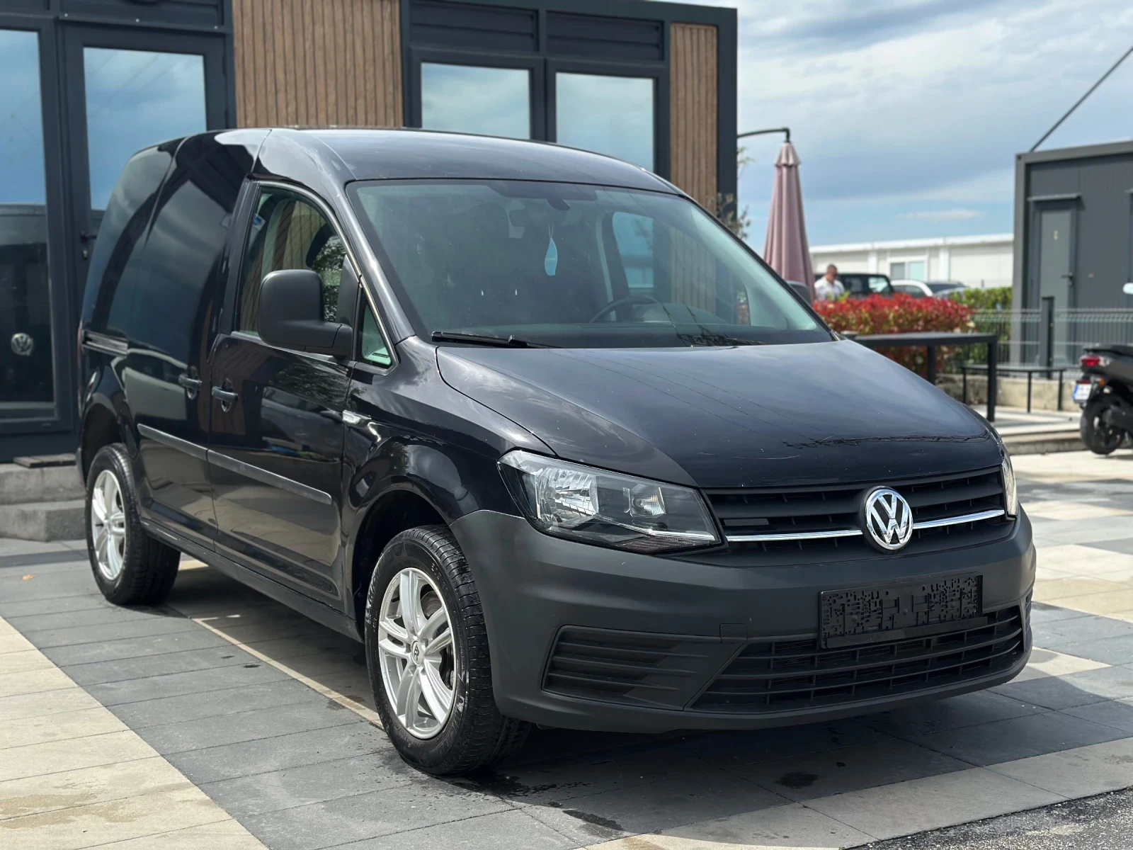 VW Caddy * 2.0TDI* 4Motion* DSG* 150к.с.*  - изображение 2