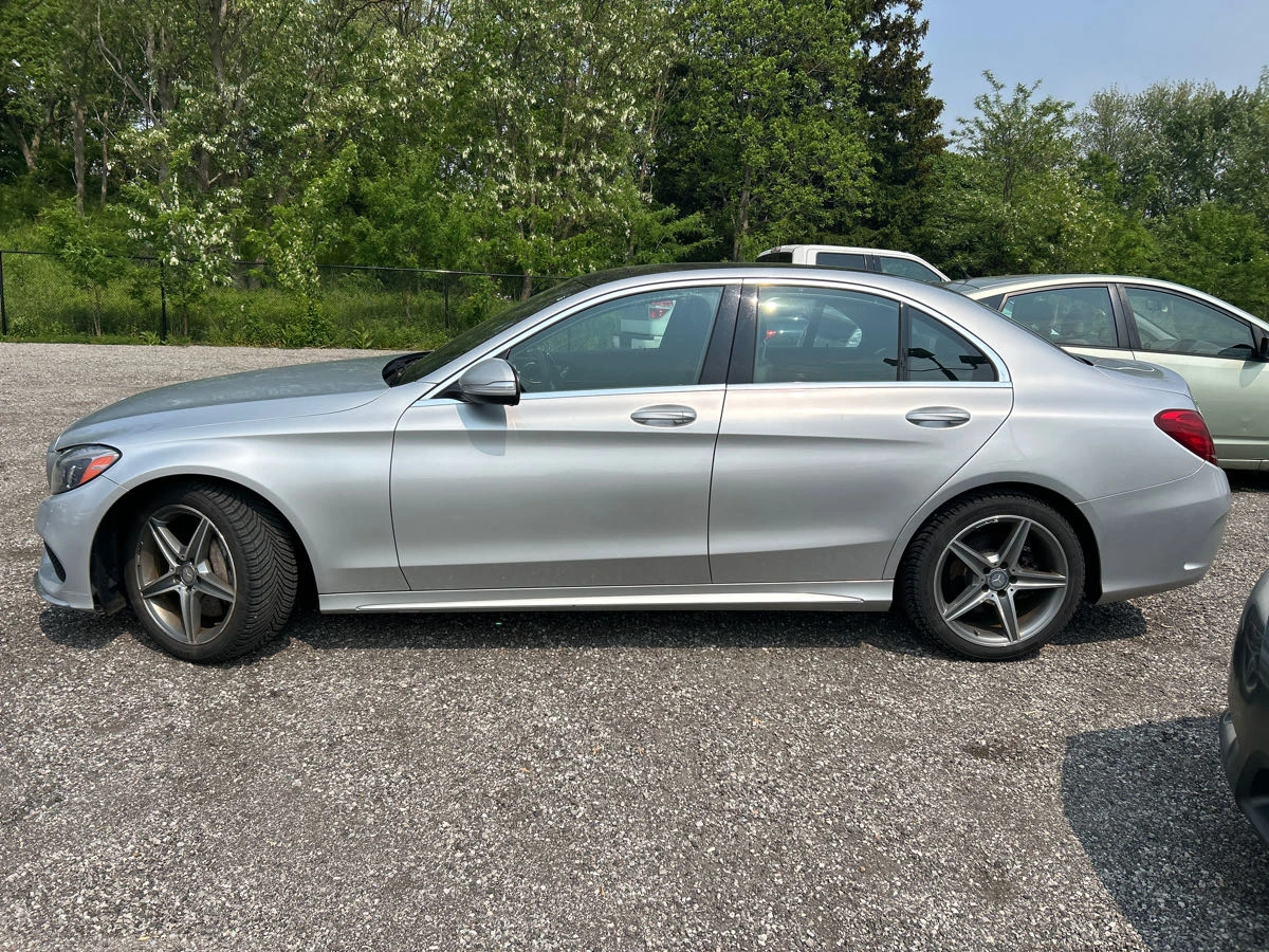 Mercedes-Benz C 300 AMG* 4-MATIC* LED - изображение 5