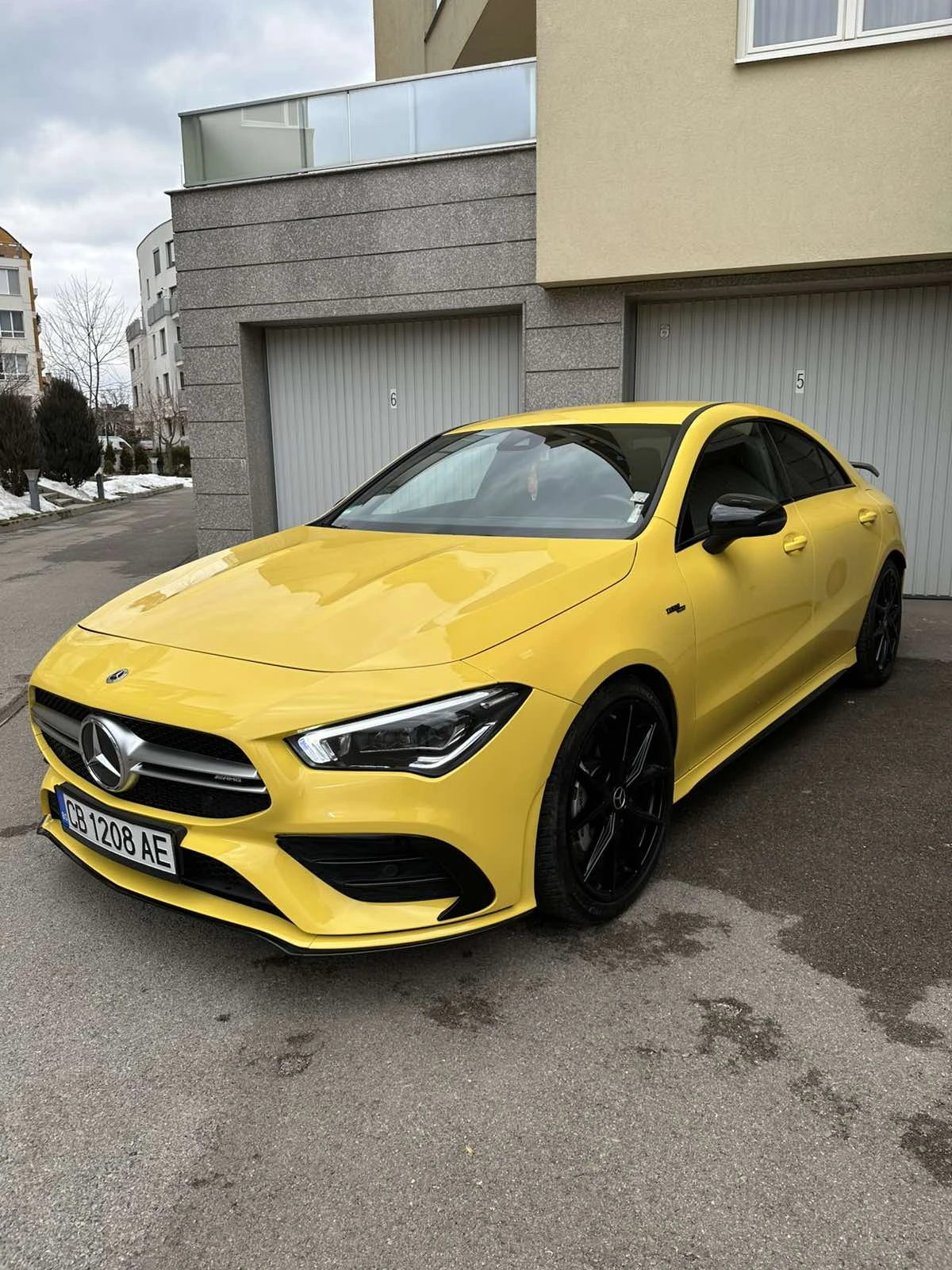 Mercedes-Benz CLA 350 AMG 4MATIC/TURBO/AMG LINE/KEYLESS/CAMERA/AMBIENT - изображение 2