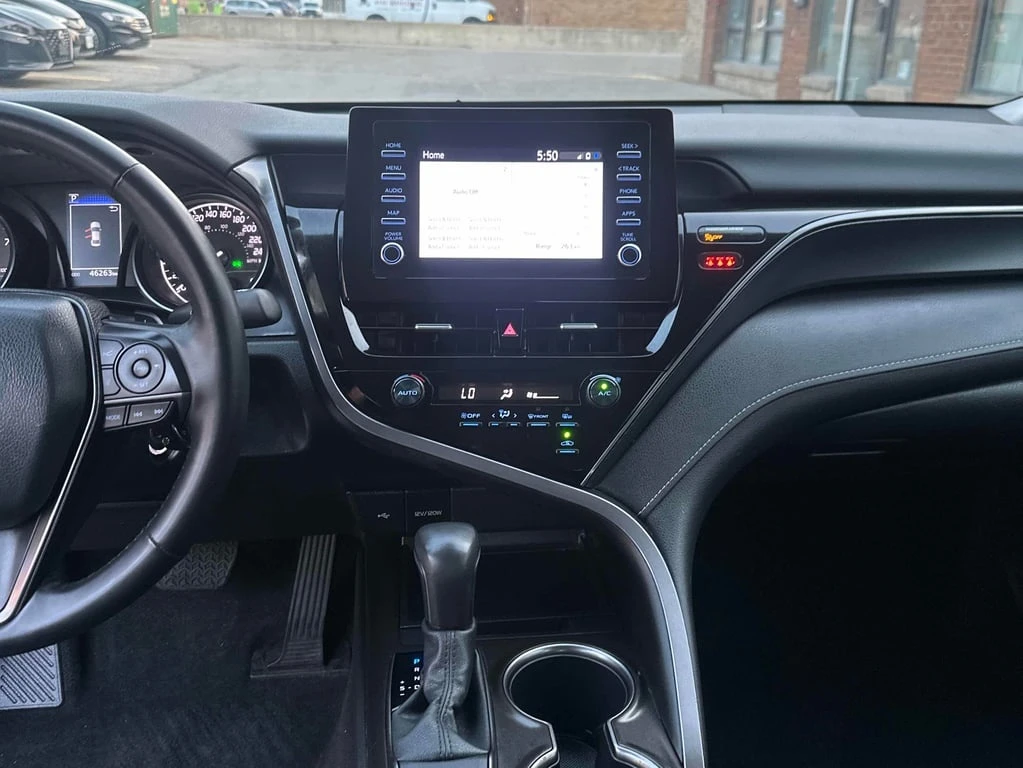 Toyota Camry  - изображение 9