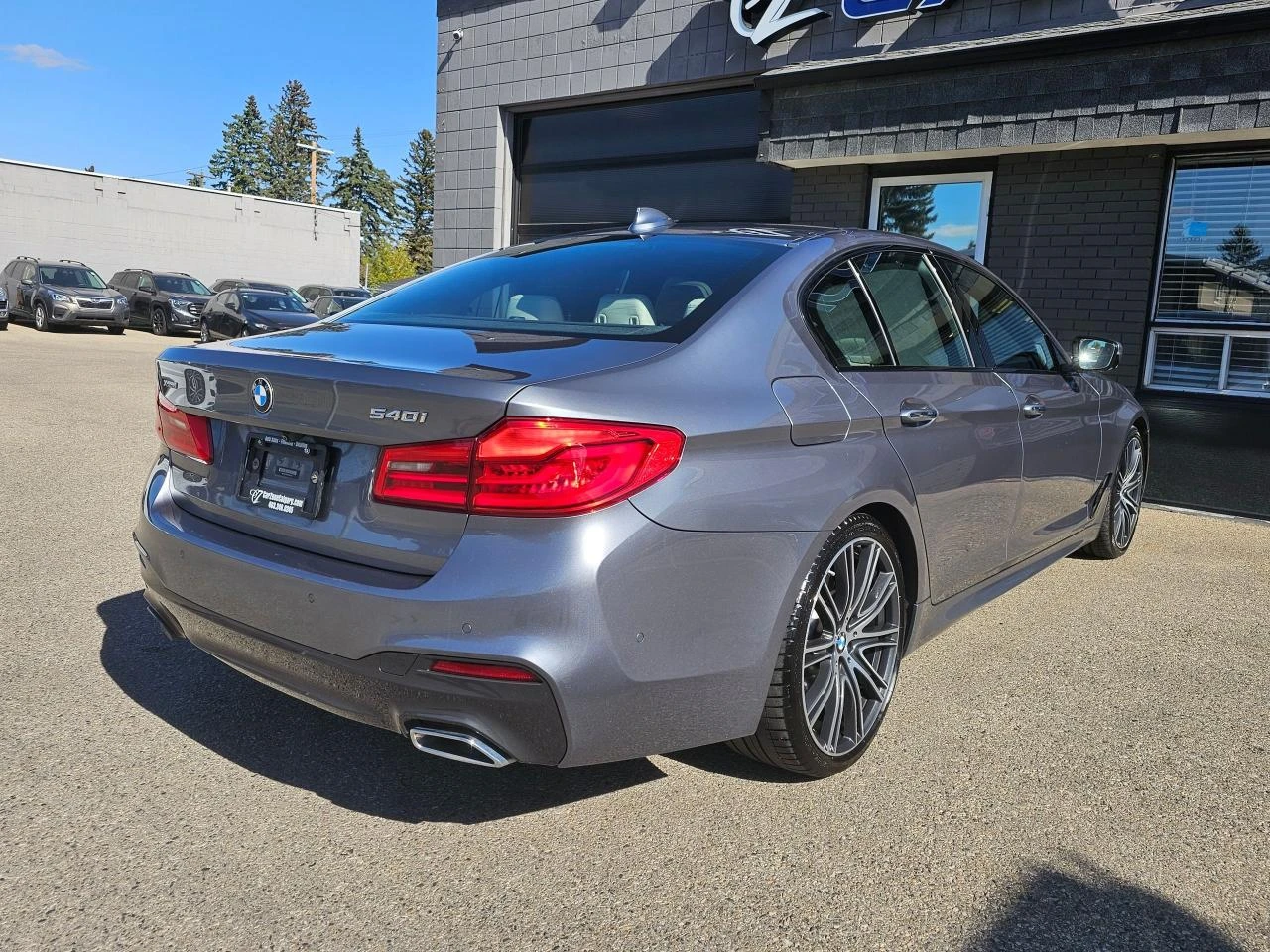 BMW 540 xDrive * Пълна сервизна история*  - изображение 6