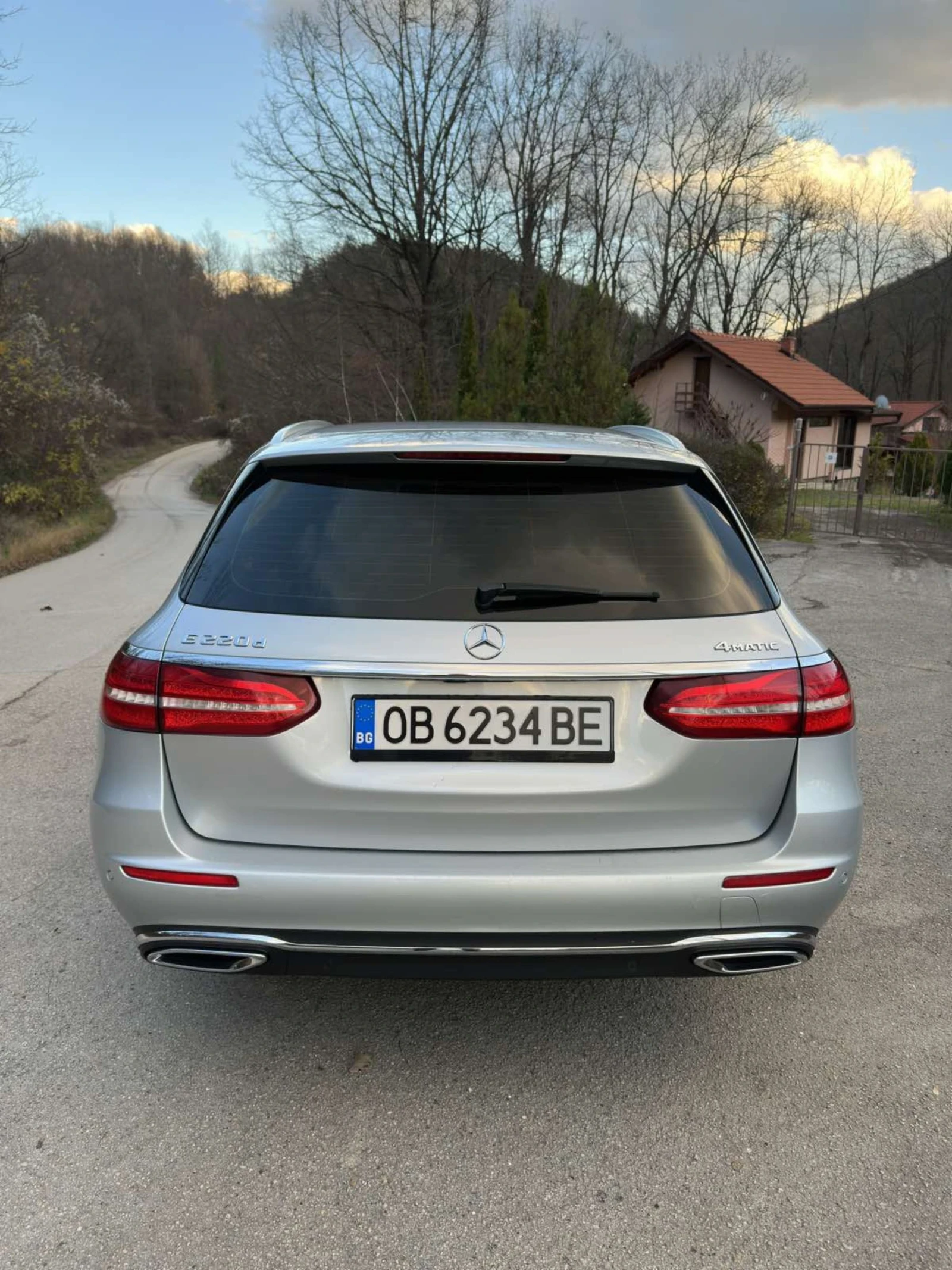 Mercedes-Benz E 220  W213 4-Matic - изображение 7