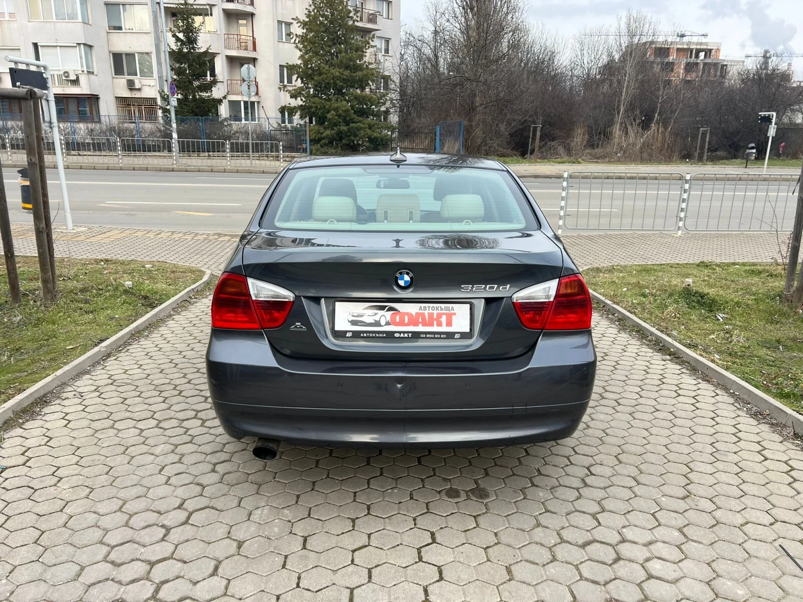 BMW 320 2.0D/NAVI | Mobile.bg � ����������� 5