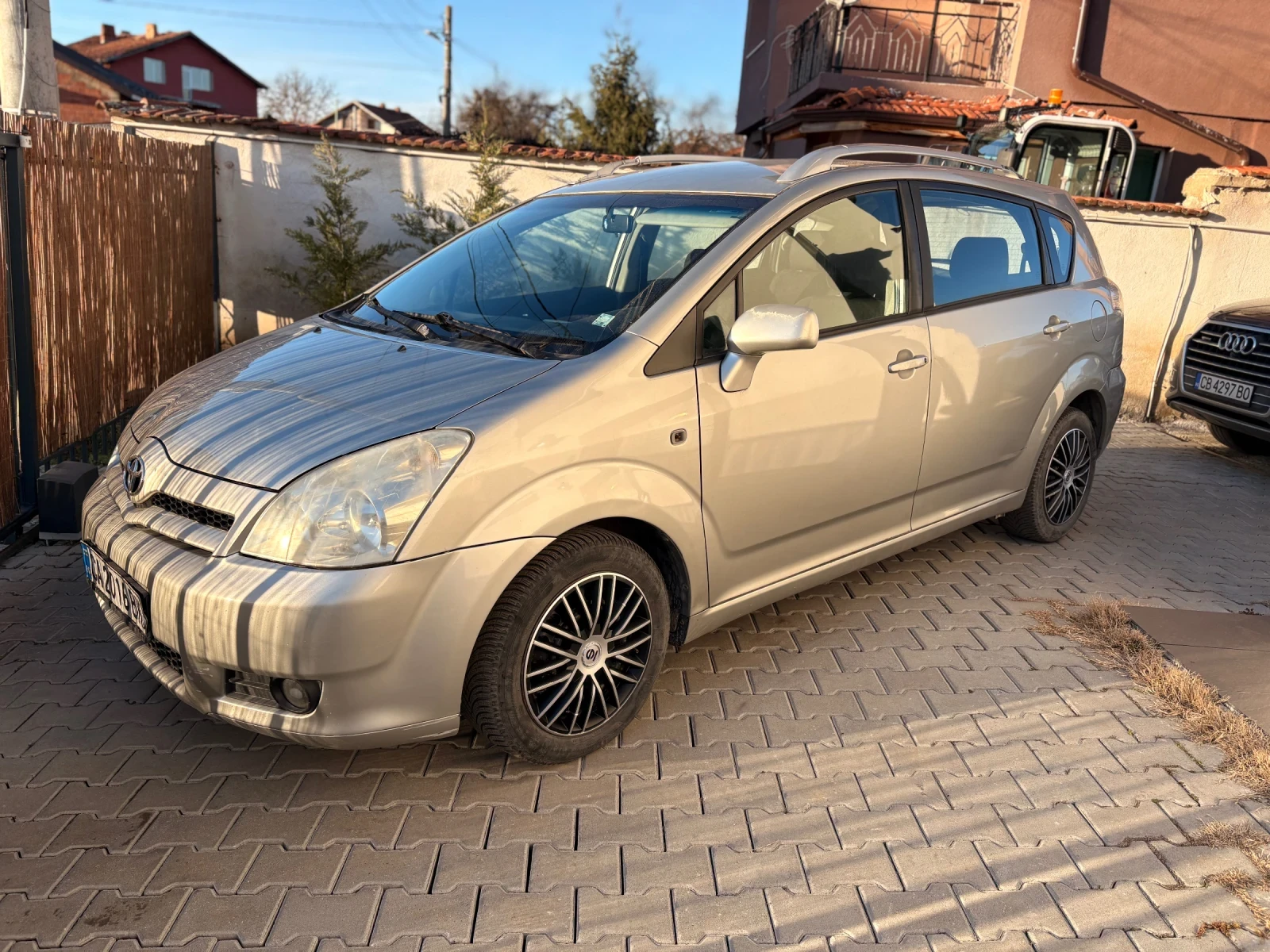 Toyota Corolla verso 1.6 VVTi | Mobile.bg � ����������� 1
